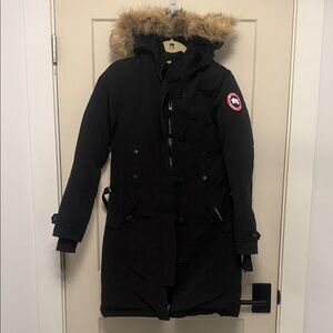 Canada Goose Arctic Program Black Puffer Coat with Fur Trim sz. S/P